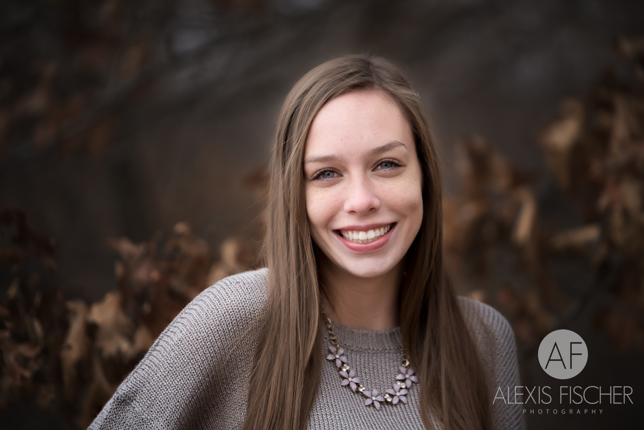 Megan | Whitmer High School | Toledo, OH Modern Senior Photographer ...